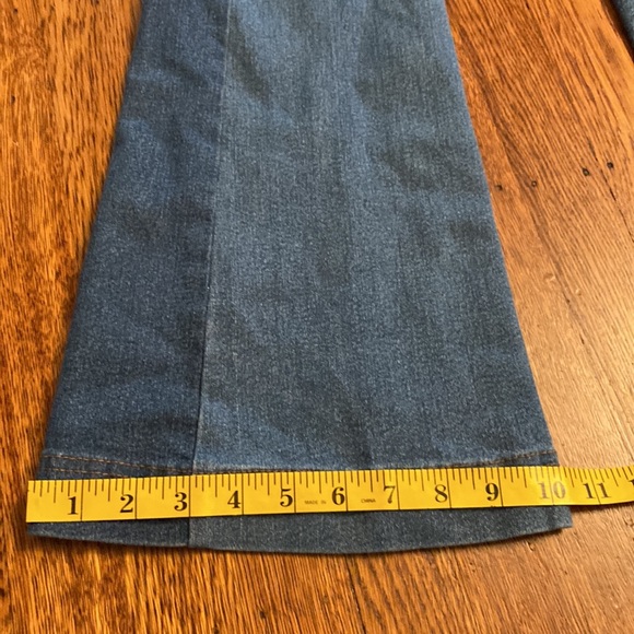 Venus Size 2 Patch Detail Flare Jeans - Picture 10 of 10